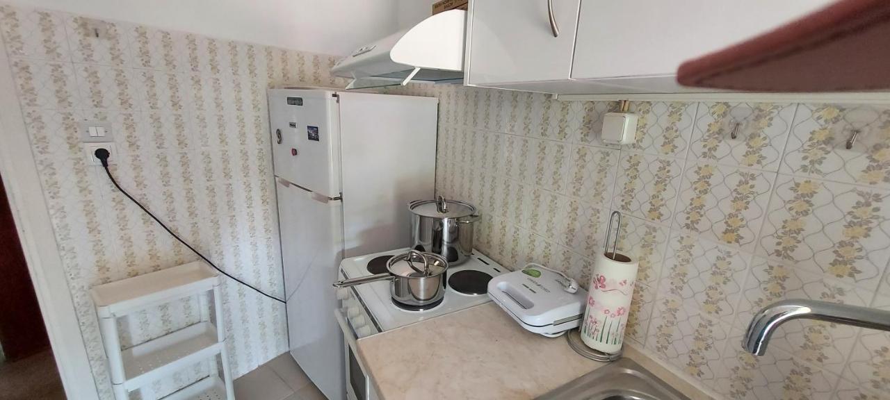 Oikika B10 Apartment Artemida  Luaran gambar